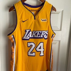 Kobe Bryant Jersey